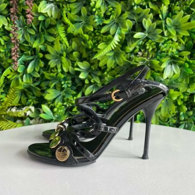 Round Coin Embellished Heels size 35.5 - Louis Vuitton