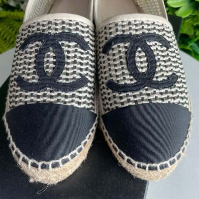 Espadrilles - Chanel