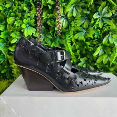 Perfo Crisscross Pumps size 36.5 - Celine